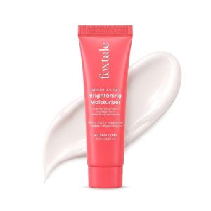 Foxtale Lightweight Brightening Face Moisturiser with Vitamin C & Niacinamide |Brightens & Evens Skin Tone, Fades Dark Spots & Deeply Hydrates | for Normal to Dry Skin | for Men & Women | 10 ml