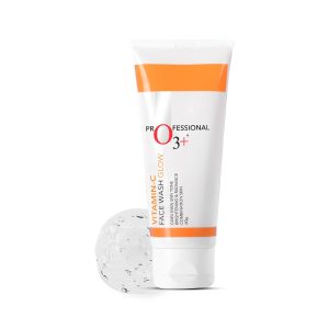 O3+ Vitamin C glowing face wash